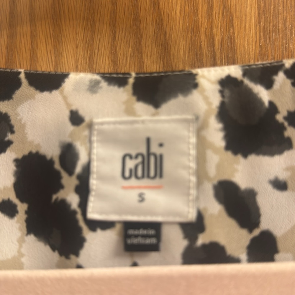 Cabi women’s blouses size small - Picture 5 of 7